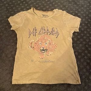 Womens Short Sleeve Tee, (XS), DEF LEPPARD Tee.